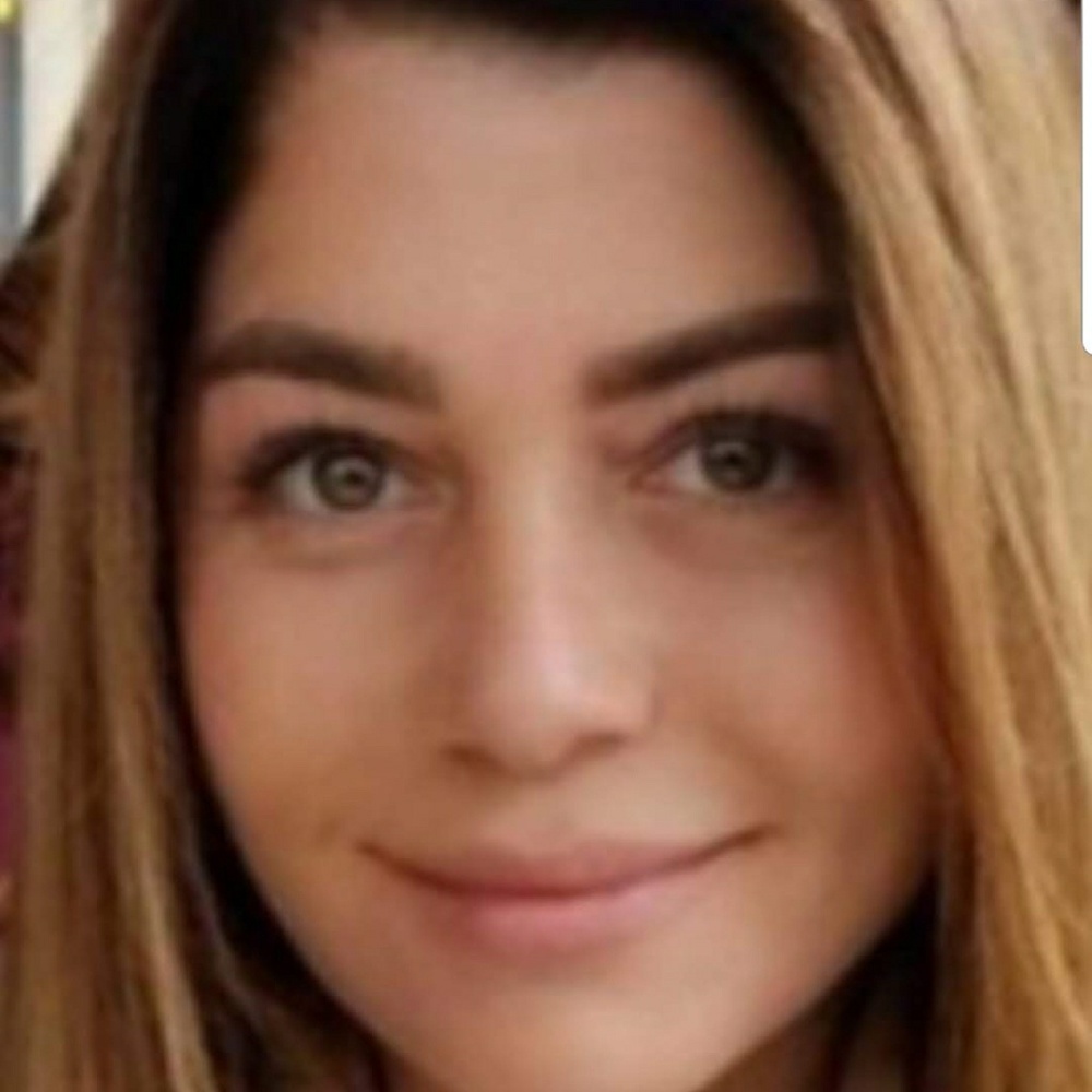 Meet your Posher, Monica